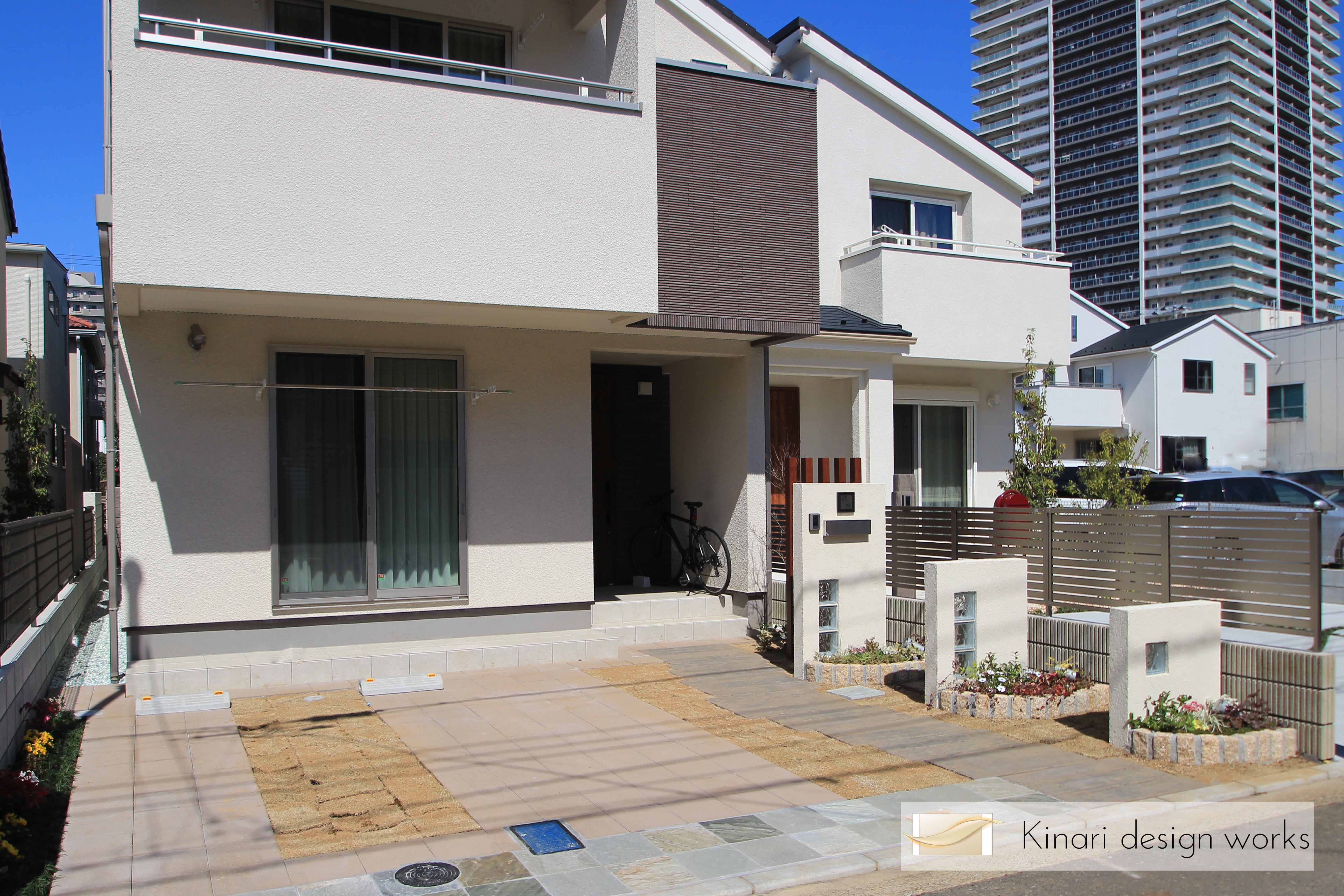 千葉市にて 枕木のアプローチと緑いっぱいなナチュラルガーデン 一級建築士と叶える素敵なお庭 千葉市 エクステリア 外構 ガーデン キナリデザイン