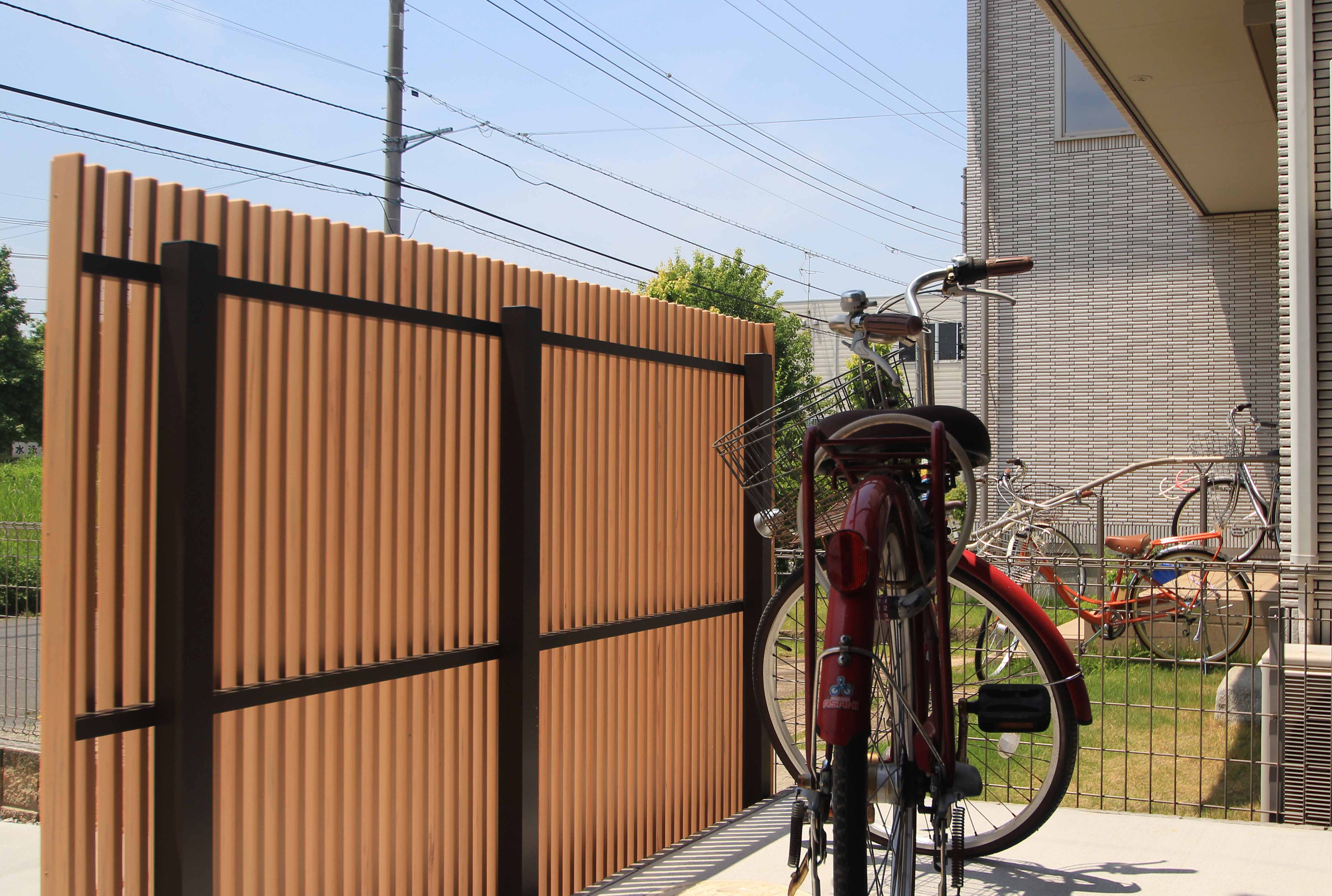 千葉市花見川区。<br>新緑がはなやぐ贅沢な空間。きれいめエクステリアの完成です。7