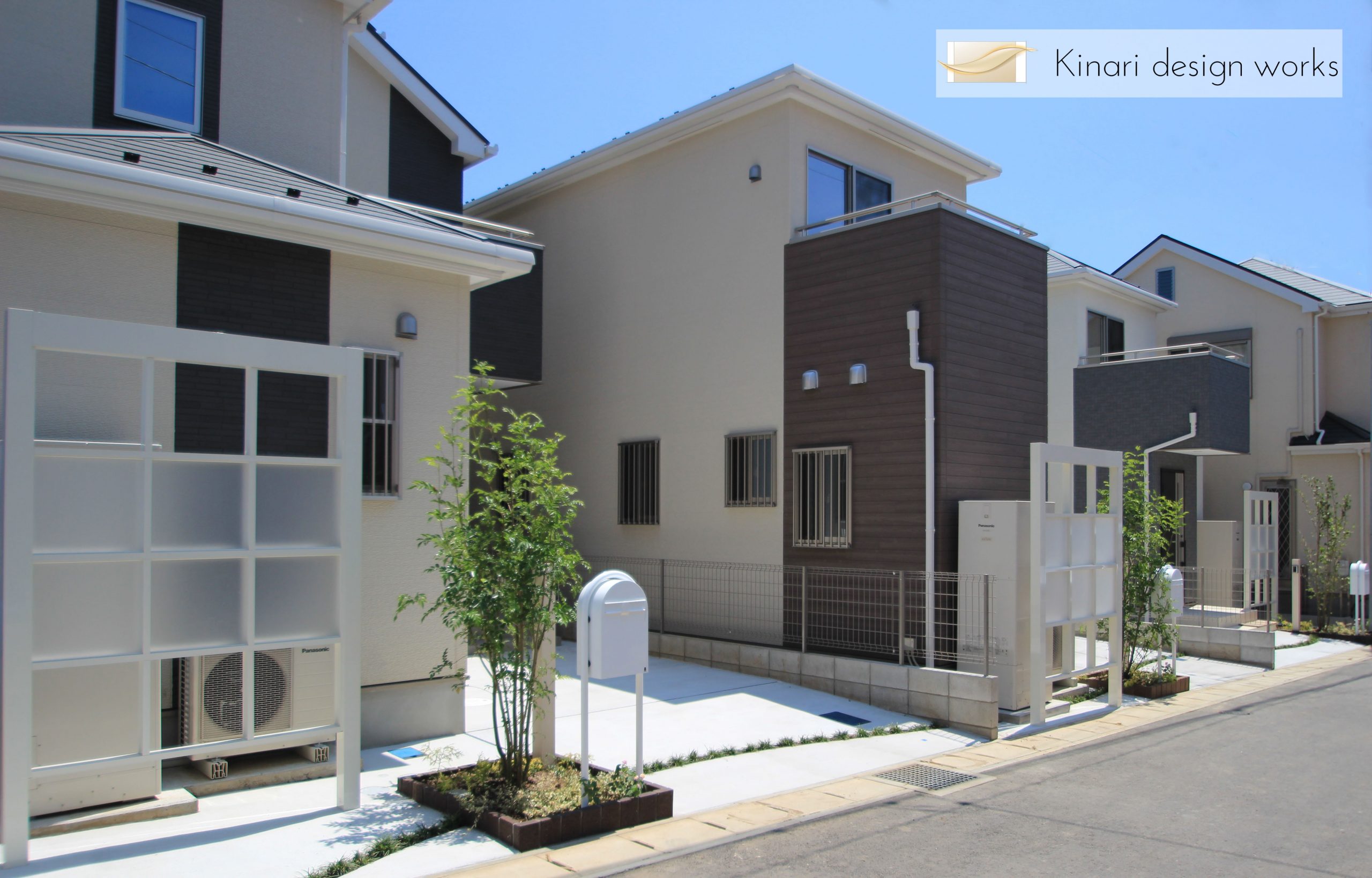 目隠しフェンスとかわいいポストのある街並み 一級建築士と叶える素敵なお庭 千葉市 エクステリア 外構 ガーデン キナリデザイン 目隠しフェンスとかわいいポストのある街並み 一級建築士と叶える素敵なお庭 千葉市 エクステリア 外構 ガーデン キナリデザイン