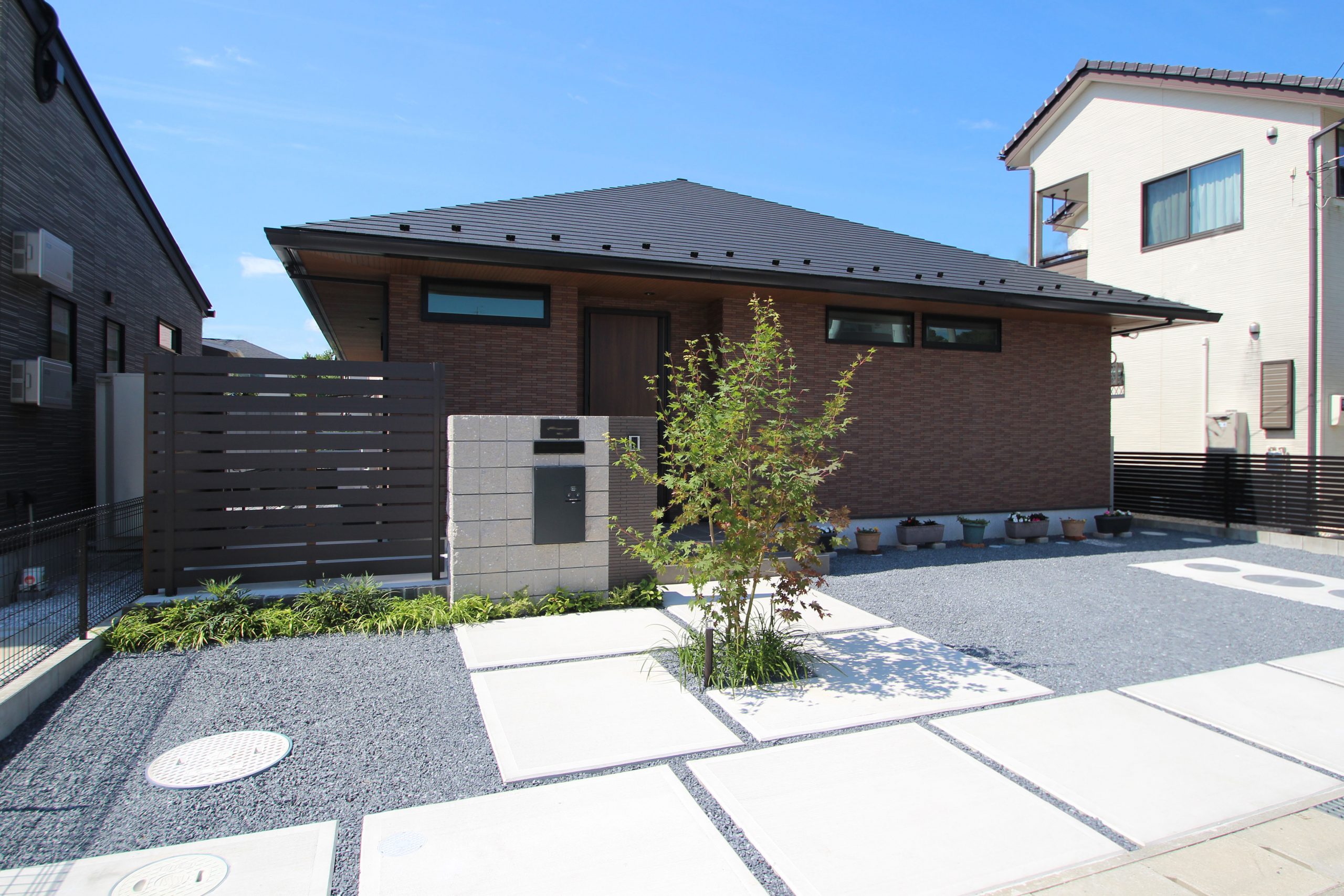 千葉 茂原市のおしゃれな平屋のオープン外構が完成しました 一級建築士と叶える素敵なお庭 千葉市 エクステリア 外構 ガーデン キナリデザイン 千葉 茂原市のおしゃれな平屋のオープン外構が完成しました 一級建築士と叶える素敵なお庭 千葉市 エクステリア 外構 ガーデン キナリデザイン
