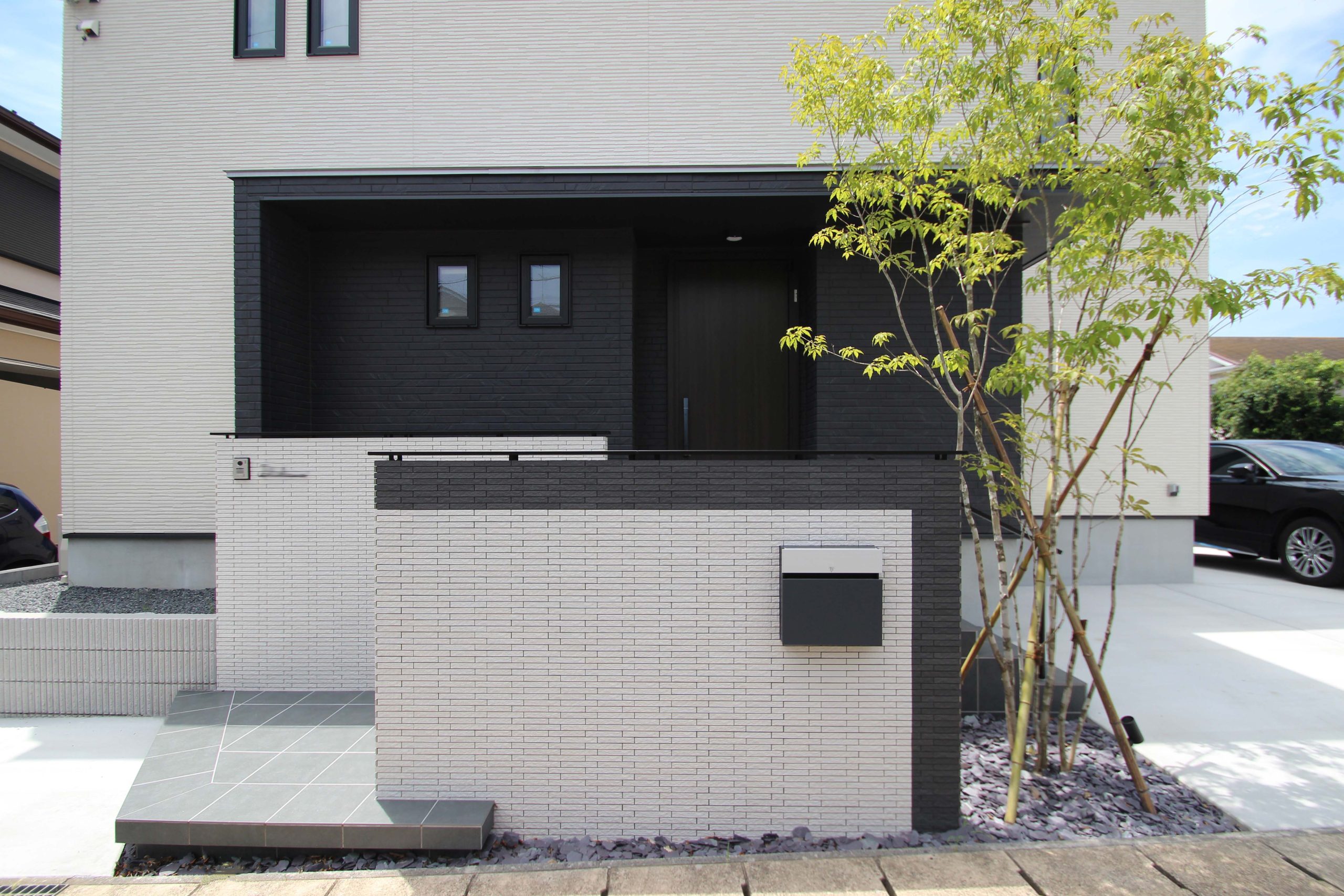 我孫子市。<BR> 凛と際立つ印象美コートスタイル。<BR>ドレスライクに魅せるハイツリー。<BR>端正に設えた稜線の深みある表情。6